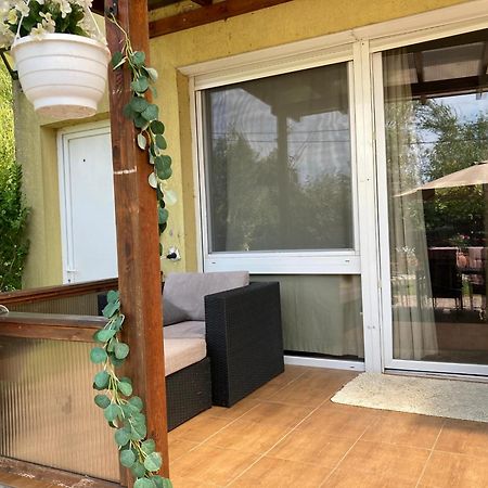 Bella Garden Villa Balatonszarszo Buitenkant foto