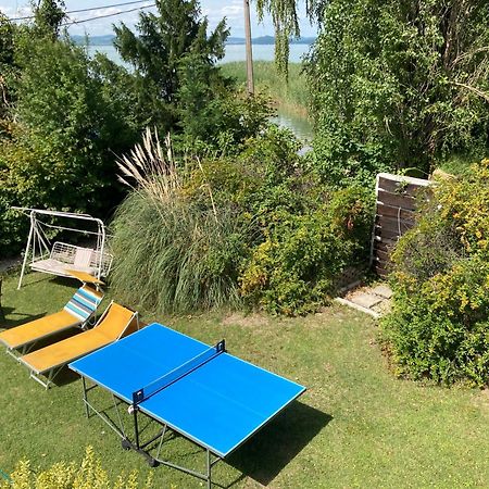 Bella Garden Villa Balatonszarszo Buitenkant foto